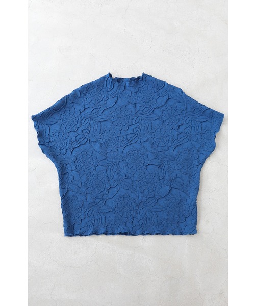 cawaii（カワイイ）の「ゆったり「楽」 彫刻花ドルマントップス（Tシャツ/カットソー・レディース・ブルー/ホワイト/ブラック・FREE）」の6枚目の写真