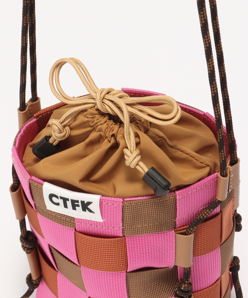 CONTROL FREAK / CTFK（コントロールフリーク）の「CONTROL FREAK/Tape Wovenショルダーバッグ（ショルダーバッグ・レディース・ベージュ/ブラック/ピンク・FREE）」の15枚目の写真