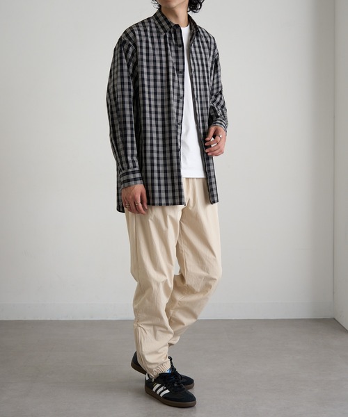 BEIMAR(ビーマー)の「【BEIMAR】ウォーターリパレントライントラックパンツ ナイロンパンツ 撥水 ゴープコア BMWB103MTP MURS(スウェットパンツ・メンズ・クリーム/ブラック/ブルー・XL/L/M/S/2XL)」の6枚目の写真