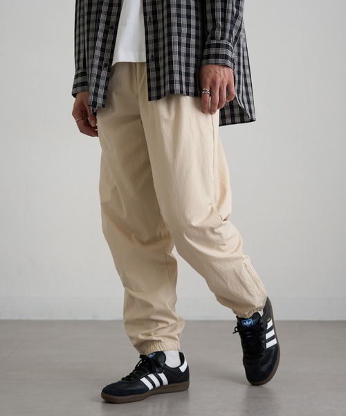 BEIMAR(ビーマー)の「【BEIMAR】ウォーターリパレントライントラックパンツ ナイロンパンツ 撥水 ゴープコア BMWB103MTP MURS(スウェットパンツ・メンズ・クリーム/ブラック/ブルー・XL/L/M/S/2XL)」の18枚目の写真