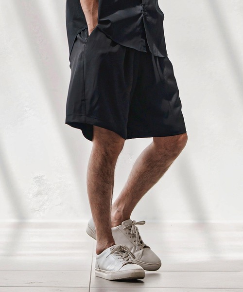 CAMBIO(カンビオ)の「mp13677-ストレッチタックショートパンツ(その他パンツ・メンズ・ブラック/グレー/ベージュ・XL/L/M)」の2枚目の写真