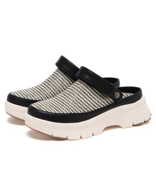 JELLY BEANS(ジェリービーンズ)の「2WAYベルト付きクロッグサボミュールシューズ(215-53158)JELLY BEANS(ジェリービーンズ)(サンダル・レディース・ブラック×ホワイト/ベージュ/アイボリー・S/L/M)」の5枚目の写真