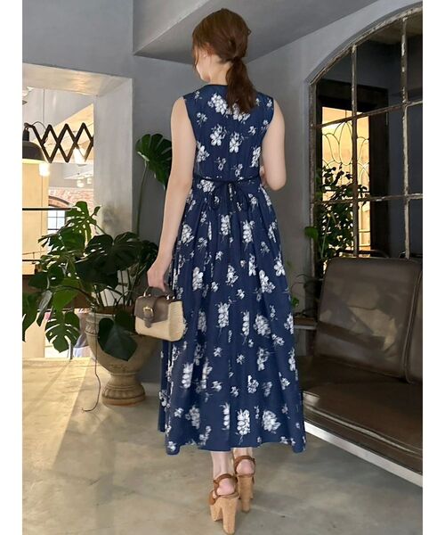 dazzlin(ダズリン)の「サイドボリュームドレス(ドレス・レディース・アイボリー/ネイビー・SMALL/MEDIUM)」の9枚目の写真