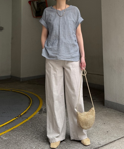 LBC(エルビーシー)の「【二の腕カバー】コットンPU袖ロールアップブラウス(シャツ/ブラウス・レディース・ブラック/オフホワイト/ネイビー/グリーン・M/L)」の15枚目の写真