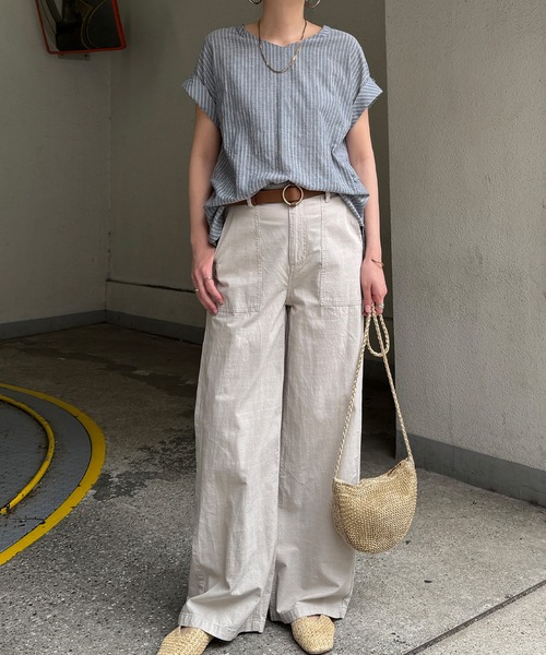 LBC(エルビーシー)の「【二の腕カバー】コットンPU袖ロールアップブラウス(シャツ/ブラウス・レディース・ブラック/オフホワイト/ネイビー/グリーン・M/L)」の12枚目の写真