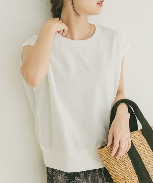 ITEMS URBANRESEARCH（アイテムズ アーバンリサーチ）の「裏毛ノースリーブベスト（ベスト・レディース・グリーン/オフホワイト/グレー・FREE）」の5枚目の写真