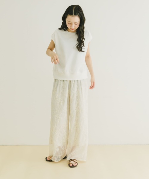 ITEMS URBANRESEARCH（アイテムズ アーバンリサーチ）の「裏毛ノースリーブベスト（ベスト・レディース・グリーン/オフホワイト/グレー・FREE）」の15枚目の写真