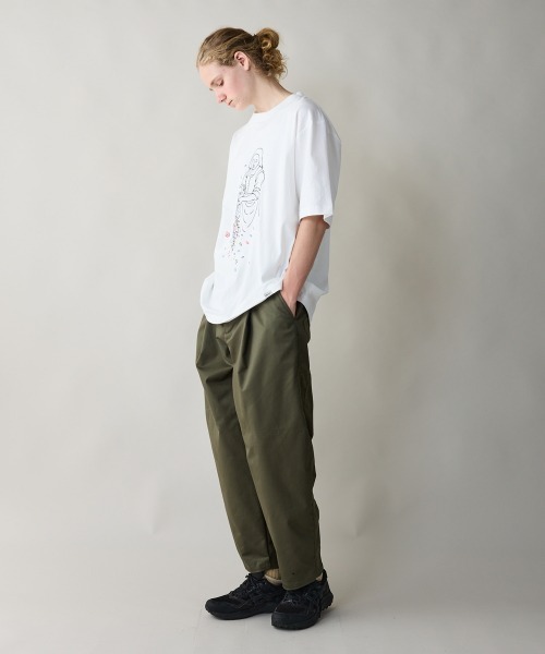 rehacer（レアセル）の「rehacer : Flower Maid Relax Fit T-shirt / フラワー メイド リラックス フィットTシャツ（Tシャツ/カットソー・メンズ・ホワイト/ブラック・SMALL/MEDIUM/LARGE/X-LARGE）」の8枚目の写真