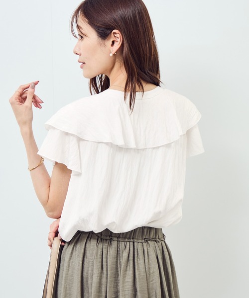 ROPE' PICNIC(ロペピクニック)の「【emur/エミュール】ランダムラッフルブラウス(シャツ/ブラウス・レディース・オフホワイト/ブラック/ライトグリーン・38)」の17枚目の写真