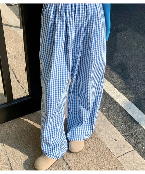 LAFFMO（ラフモ）の「ギンガムチェックワイドイージーパンツ（その他パンツ・レディース・ブラック/ブルー・M/L）」の13枚目の写真