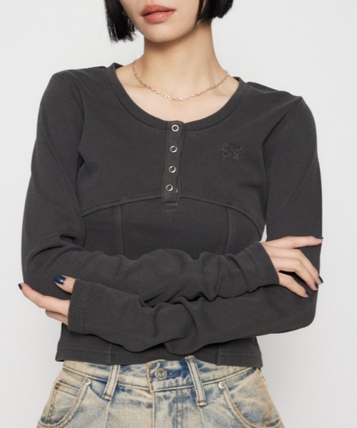 LAGUA GEM（ラグアジェム）の「LAGUA LOGO WASH トップス（Tシャツ/カットソー・レディース・レッド/ブラウン/ライトブラック・FREE）」の2枚目の写真