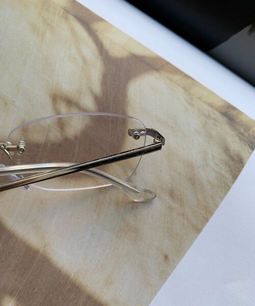 DouDou（ドゥドゥ）の「フレームレスサングラス＋ケースセット（サングラス・レディース・ゴールド/シルバー・FREE）」の5枚目の写真