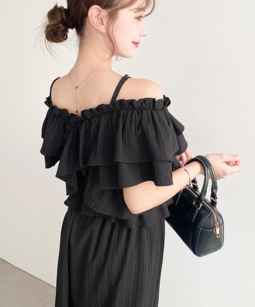 moment+(モーメントプラス)の「〈マルチWAY〉ショルダースリットクロスフリルセパレートワンピース(ワンピース・レディース・ネイビー/ブラック/オフホワイト・M/L)」の20枚目の写真