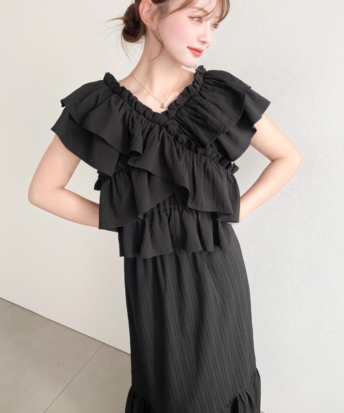 moment+(モーメントプラス)の「〈マルチWAY〉ショルダースリットクロスフリルセパレートワンピース(ワンピース・レディース・ネイビー/ブラック/オフホワイト・M/L)」の21枚目の写真