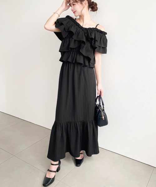 moment+(モーメントプラス)の「〈マルチWAY〉ショルダースリットクロスフリルセパレートワンピース(ワンピース・レディース・ネイビー/ブラック/オフホワイト・M/L)」の19枚目の写真