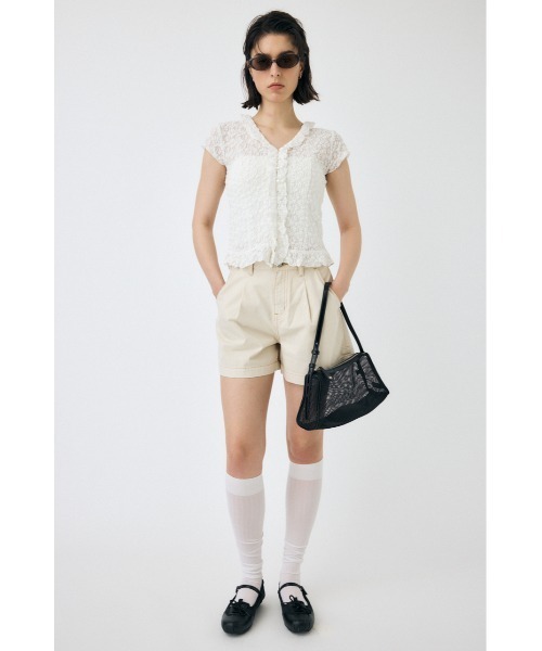 MOUSSY(マウジー)の「DENIM TUCK ショートパンツ(デニムパンツ・レディース・キナリ/ワンウォッシュ・1/2/0)」の5枚目の写真