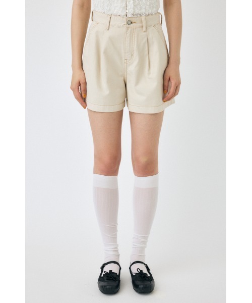 MOUSSY(マウジー)の「DENIM TUCK ショートパンツ(デニムパンツ・レディース・キナリ/ワンウォッシュ・1/2/0)」の9枚目の写真