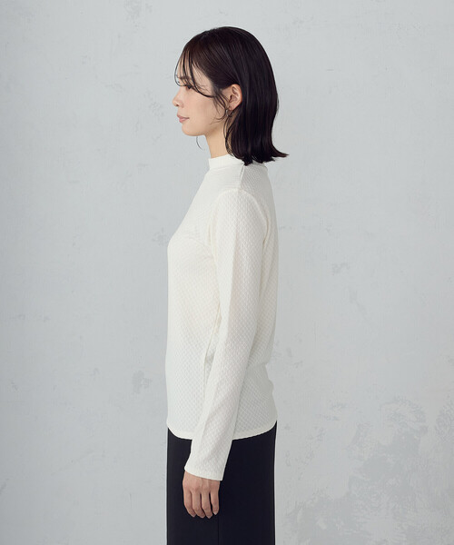 COMME CA ISM(コムサイズム)の「プチハイネック ロングTシャツ(Tシャツ/カットソー・レディース・ブラック/アイボリー・MEDIUM/LARGE)」の10枚目の写真