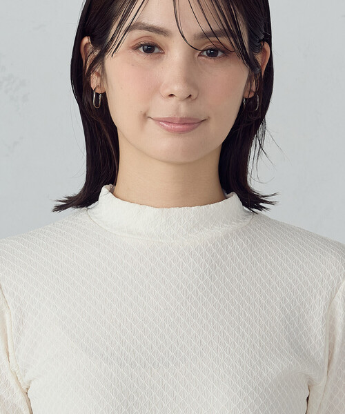 COMME CA ISM(コムサイズム)の「プチハイネック ロングTシャツ(Tシャツ/カットソー・レディース・ブラック/アイボリー・MEDIUM/LARGE)」の12枚目の写真