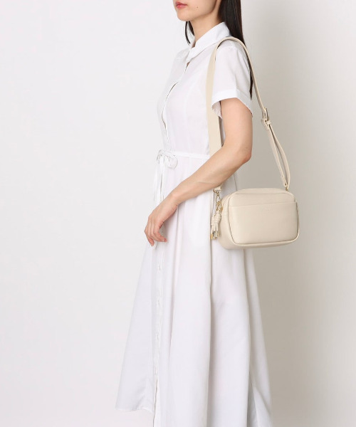 cache cache(カシュ カシュ)の「カシュカシュ cachecache / 2ショルダー付ボックスショルダー(ショルダーバッグ・レディース・ベージュ系その他/ブラック/アイボリー・FREE)」の16枚目の写真