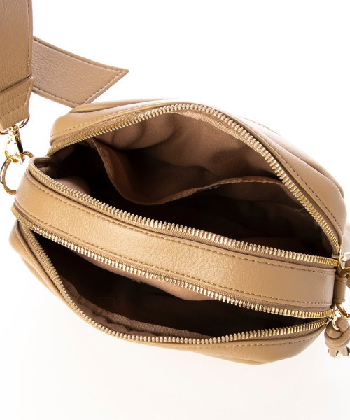 cache cache(カシュ カシュ)の「カシュカシュ cachecache / 2ショルダー付ボックスショルダー(ショルダーバッグ・レディース・ベージュ系その他/ブラック/アイボリー・FREE)」の19枚目の写真