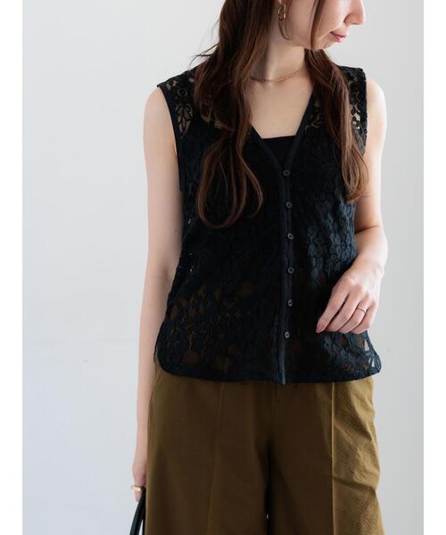 Te chichi（テチチ）の「前あきレイヤードレースジレベスト（ベスト・レディース・ブラック/ブラウン・F）」の10枚目の写真