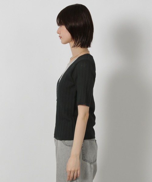 LAKOLE（ラコレ）の「レイヤー風ニットプルオーバー半袖 / 593468（ニット/セーター・レディース・ブラック/グレー/イエロー・FREE）」の21枚目の写真