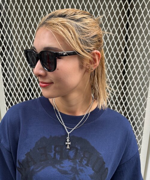 WHO'S WHO gallery(フーズフーギャラリー)の「スクエアカラーサングラス(サングラス・メンズ・グレー/ブラック・FREE)」の9枚目の写真