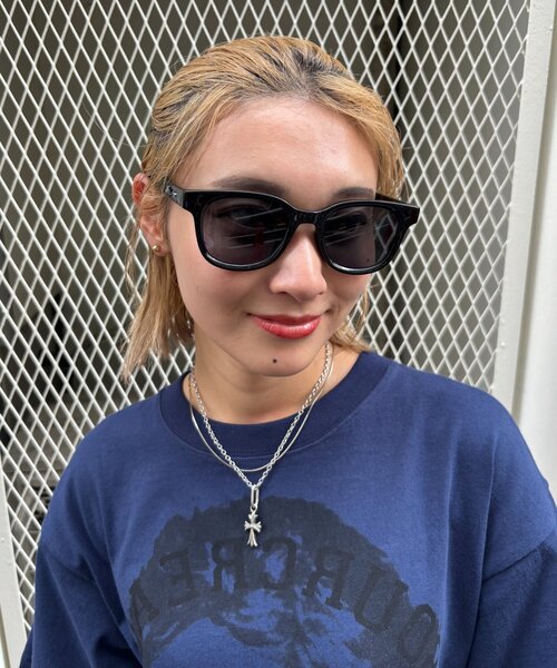 WHO'S WHO gallery(フーズフーギャラリー)の「スクエアカラーサングラス(サングラス・メンズ・グレー/ブラック・FREE)」の10枚目の写真