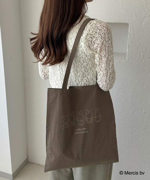 apres jour clair(アプレジュールクレア)の「【apres jour clair 】【miffy70thコラボアイテム】ミッフィートートバッグ(トートバッグ・レディース・アイボリー/ブラウン系その他・フリ-)」の5枚目の写真
