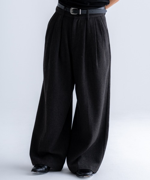 SINSS（シンス）の「Tweed three tuck wide slacks / ツイード3タックワイドスラックス（スラックス・メンズ・ブラウン/チャコール・X-LARGE/LARGE/MEDIUM/SMALL/X-SMALL）」の22枚目の写真