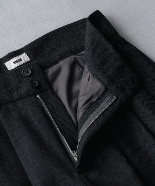 SINSS（シンス）の「Tweed three tuck wide slacks / ツイード3タックワイドスラックス（スラックス・メンズ・ブラウン/チャコール・X-LARGE/LARGE/MEDIUM/SMALL/X-SMALL）」の14枚目の写真