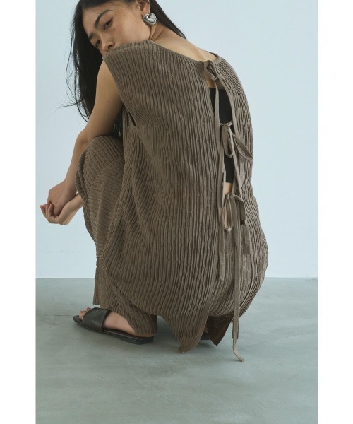 marjour(マージュール)の「2WAY SUMMER TUNIC KNIT(ニット/セーター・レディース・オフホワイト/モカ・M)」の1枚目の写真