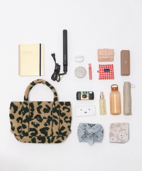 500mlのペットボトルも入る]レオパードボアロゴトートM（トートバッグ