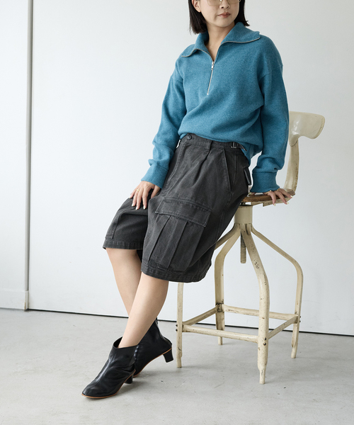 IENA LA BOUCLE(イエナラブークル)の「IENA LA BOUCLE ZIP ニットプルオーバー(ニット/セーター・レディース・ブルー/チャコールグレー・FREE)」の4枚目の写真
