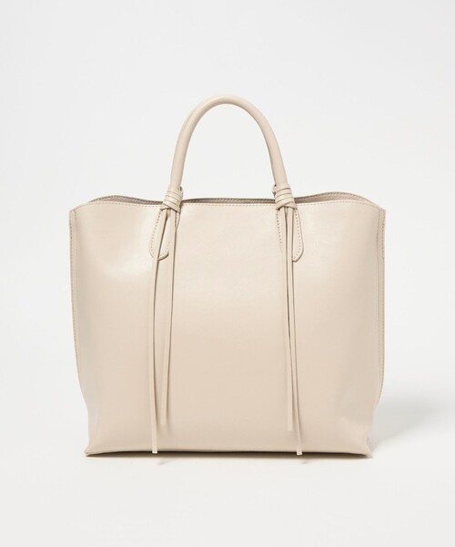 green label relaxing(グリーンレーベルリラクシング)の「【WEB限定】2WAYタッセルハンドル A4 トートバッグ / ショルダーバッグ(トートバッグ・レディース・ナチュラル/ブラック/ライトグレー・FREE)」の3枚目の写真