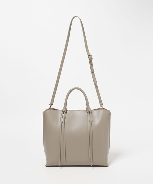 green label relaxing(グリーンレーベルリラクシング)の「【WEB限定】2WAYタッセルハンドル A4 トートバッグ / ショルダーバッグ(トートバッグ・レディース・ナチュラル/ブラック/ライトグレー・FREE)」の17枚目の写真