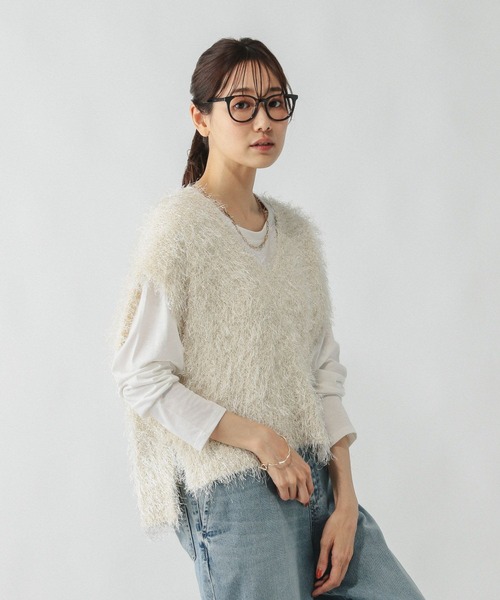 GLOBAL WORK（グローバルワーク）の「サラサラシャギーベスト/長袖T/581160（ベスト・レディース・モカ/アイボリー/チャコールグレー・SHORT/REGULAR）」の20枚目の写真