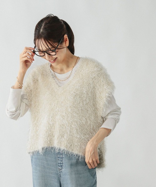 GLOBAL WORK（グローバルワーク）の「サラサラシャギーベスト/長袖T/581160（ベスト・レディース・モカ/アイボリー/チャコールグレー・SHORT/REGULAR）」の21枚目の写真