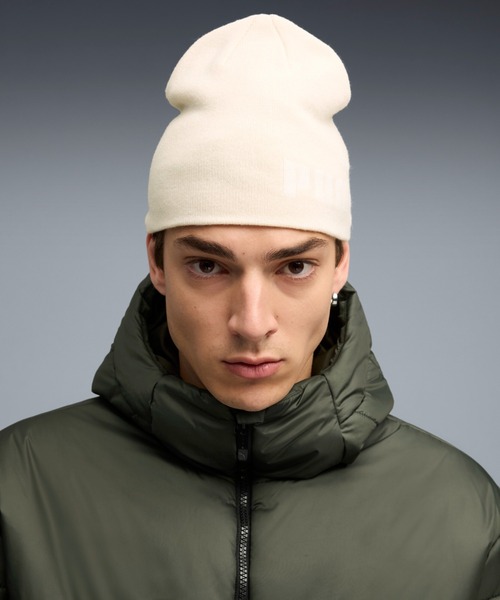 PUMA（プーマ）の「PUMA プーマ ユニセックス ESS ミッドクラウン カフレス ビーニー（ニットキャップ/ビーニー・メンズ・ブラック/ネイビー/ライトグレー/ホワイト系その他・フリー）」の2枚目の写真