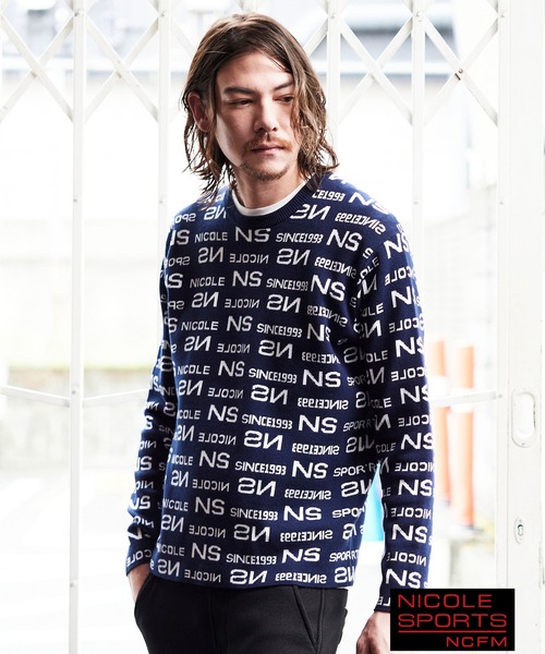 NICOLE CLUB FOR MEN（ニコルクラブフォーメン）の「【NICOLE SPORTS】総ロゴジャガードニット（ニット/セーター・メンズ・ブラック系/ホワイト系その他/ネイビー系/ホワイト系・X-LARGE/LARGE/MEDIUM）」の4枚目の写真