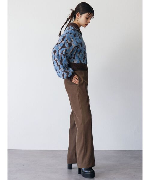 MURUA（ムルーア）の「マルチヤーンハーフジップニット（ニット/セーター・レディース・ブラウン/ブルー/ブラック・FREE）」の6枚目の写真