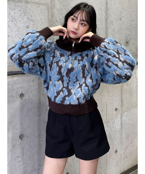 MURUA（ムルーア）の「マルチヤーンハーフジップニット（ニット/セーター・レディース・ブラウン/ブルー/ブラック・FREE）」の16枚目の写真