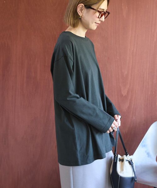 AMERICAN HOLIC（アメリカンホリック）の「Bright RipsロングTシャツ（Tシャツ/カットソー・レディース・オフホワイト/チャコールグレー/ホワイト系その他・M/L）」の7枚目の写真