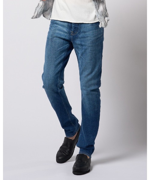 wjk(ダヴルジェイケイ)の「slim banana denim(デニムパンツ・メンズ・ブルー系その他/ライトグレー/ライトブルー・SMALL/MEDIUM/LARGE/X-LARGE)」の3枚目の写真