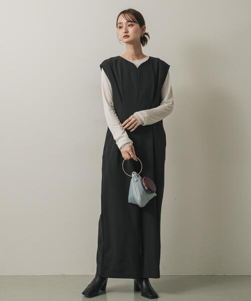 SENSE OF PLACE by URBAN RESEARCH（センスオブプレイスバイアーバンリサーチ）の「ウエストタックハートネックロンパース（サロペット/オーバーオール・レディース・ブラック/チャコールグレー・SMALL/MEDIUM）」の4枚目の写真