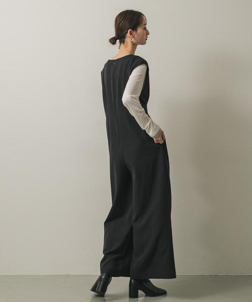 SENSE OF PLACE by URBAN RESEARCH（センスオブプレイスバイアーバンリサーチ）の「ウエストタックハートネックロンパース（サロペット/オーバーオール・レディース・ブラック/チャコールグレー・SMALL/MEDIUM）」の5枚目の写真