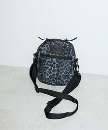 sara⭐︎プロフ必読　Bバッグ ZARA フラップクロスボディバッグ - メルカリ