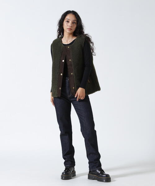 Barbour(バブアー)の「BARBOUR (バブアー) Dulsie ボア ライナー ベスト/LLI0016(ベスト・レディース・ブラック/オリーブ系・10)」の17枚目の写真
