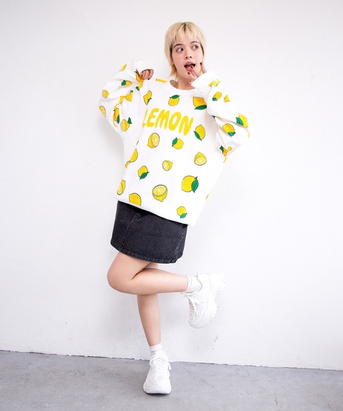 PUNYUS（プニュズ）の「【新サイズ】フード総柄スウェット（LEMON・NINJIN・EDAMAME）（スウェット・レディース・イエロー/オレンジ/グリーン・1/2/3/4/5）」の9枚目の写真
